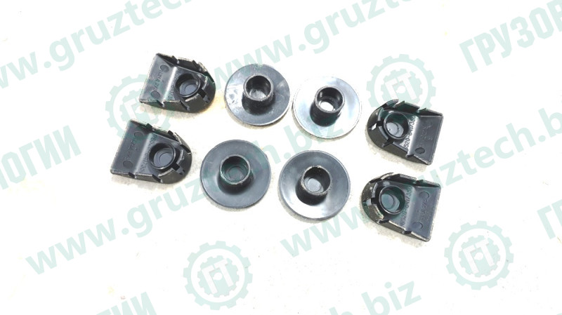 Заглушка панели фар