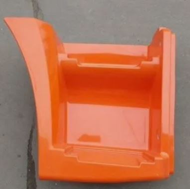 Щиток подножки ЕВРО цельный правый